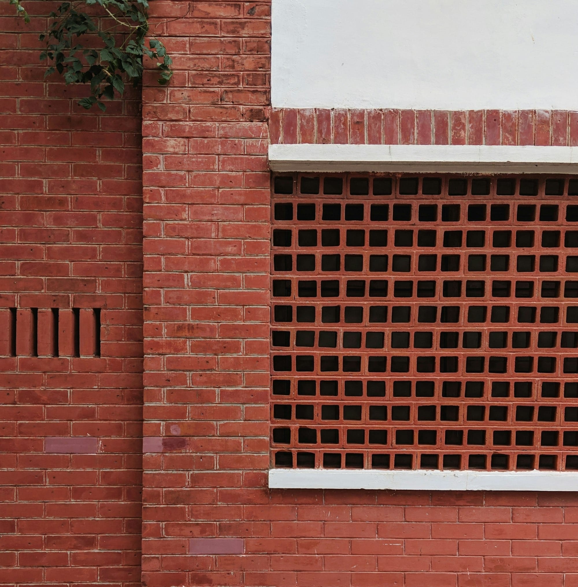 brown concrete building